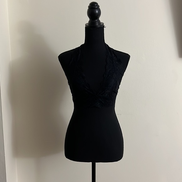 🆕SAVAGE X FENTY Black Lace Bralette - Size: M - Picture 5 of 10